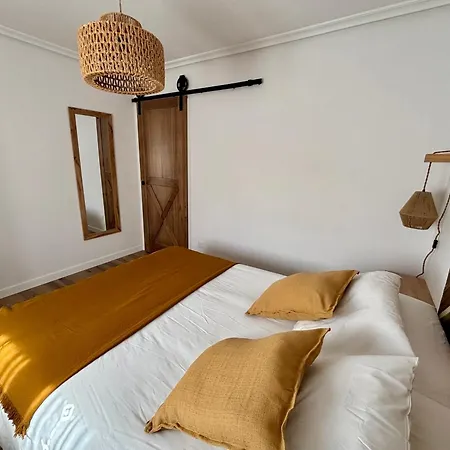 El Refugio De Corrales بيت للعطل *